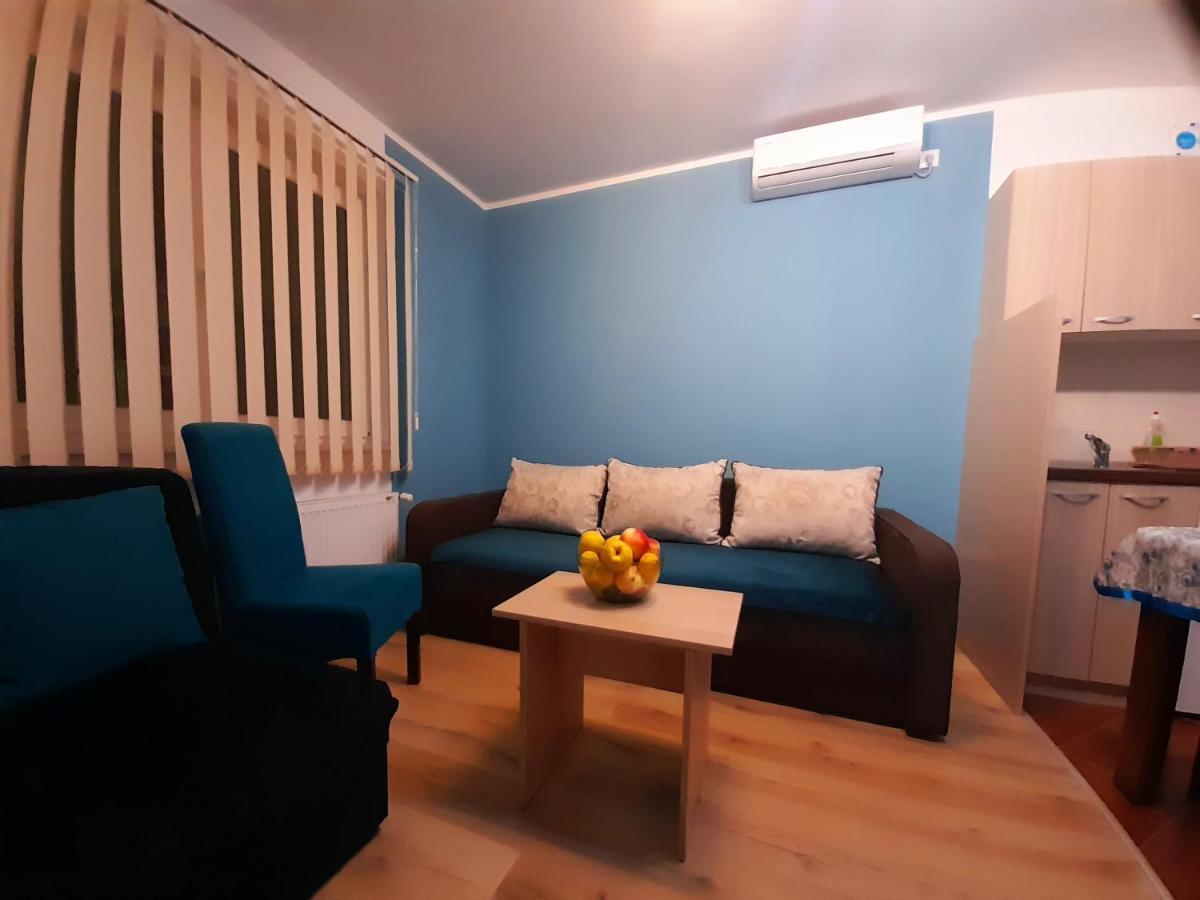 Kety Apartments Крагуевац Номер фото