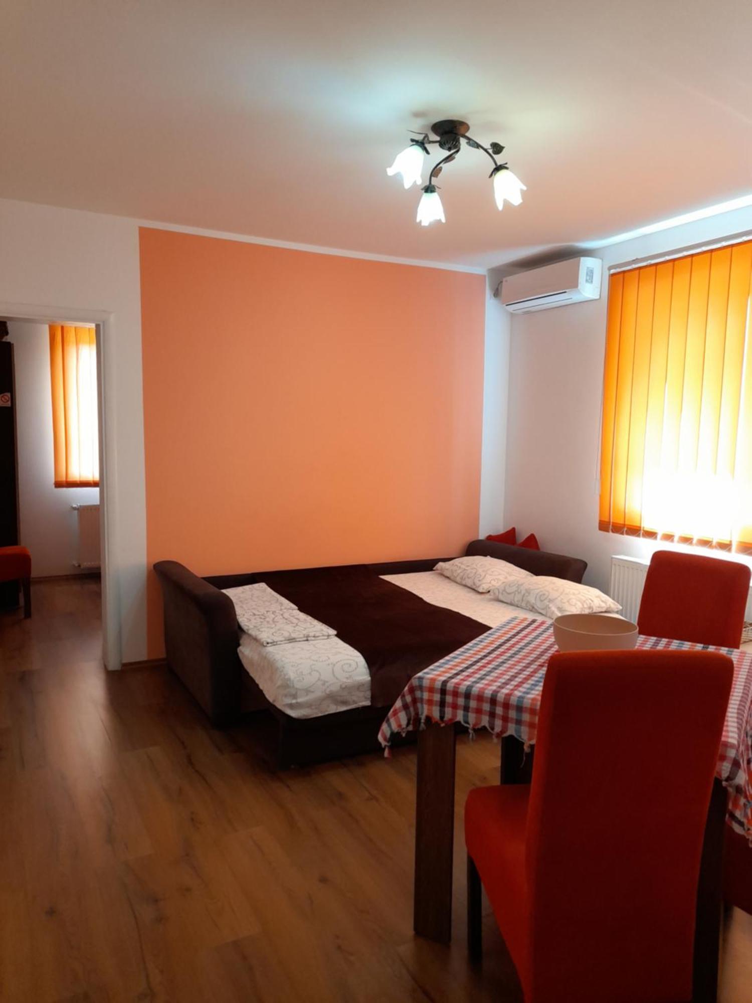Kety Apartments Крагуевац Номер фото