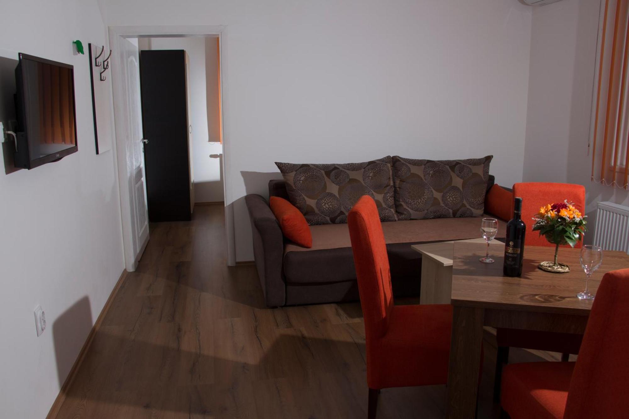 Kety Apartments Крагуевац Номер фото