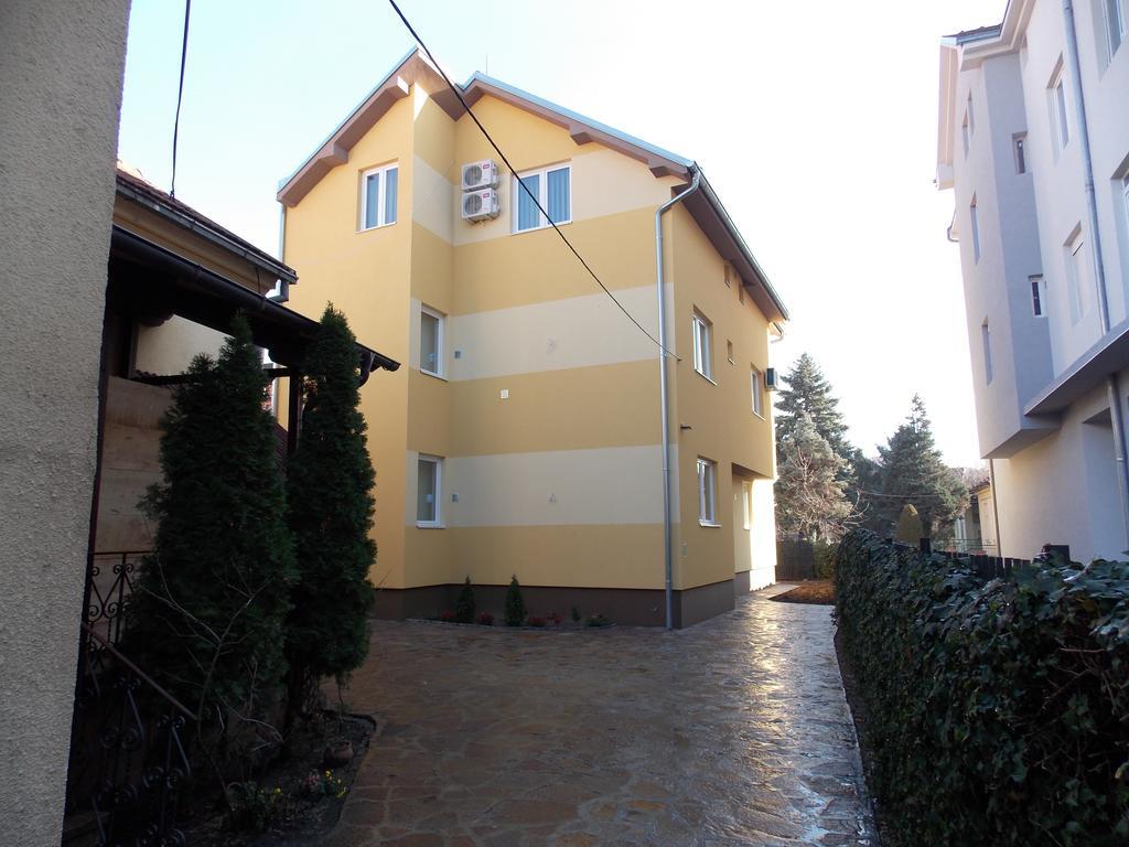 Kety Apartments Крагуевац Экстерьер фото