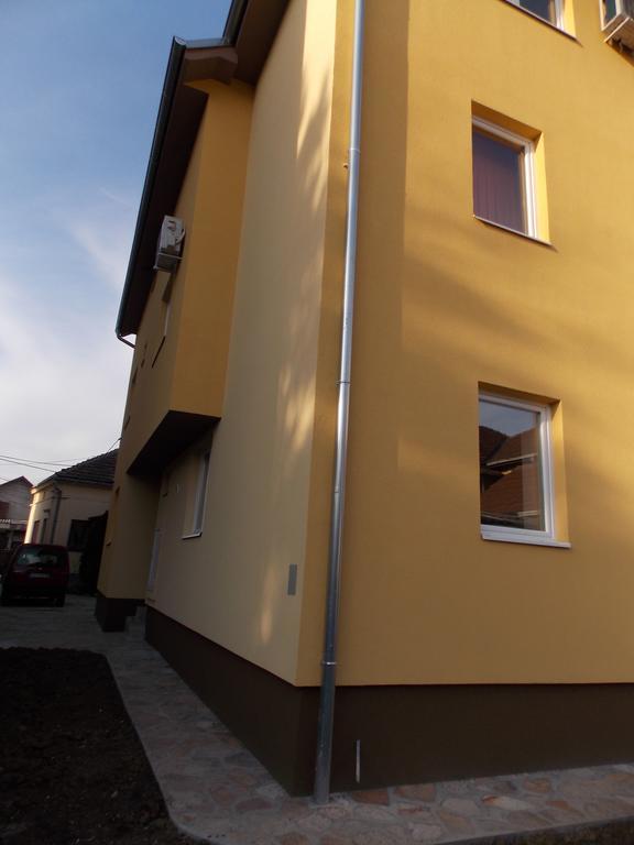 Kety Apartments Крагуевац Экстерьер фото